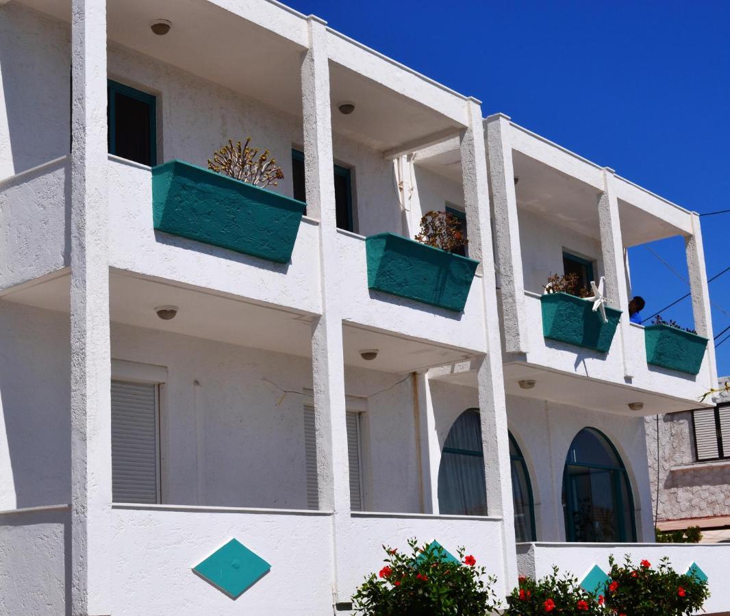 Hotel Arant มัสติคารี ภายนอก รูปภาพ